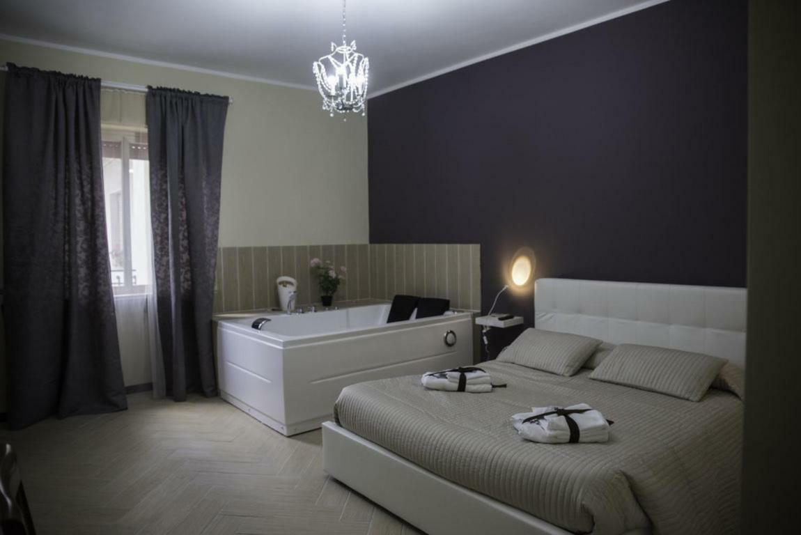 Hotel Il Centro Short Lets Valguarnera Caropepe Exterior foto